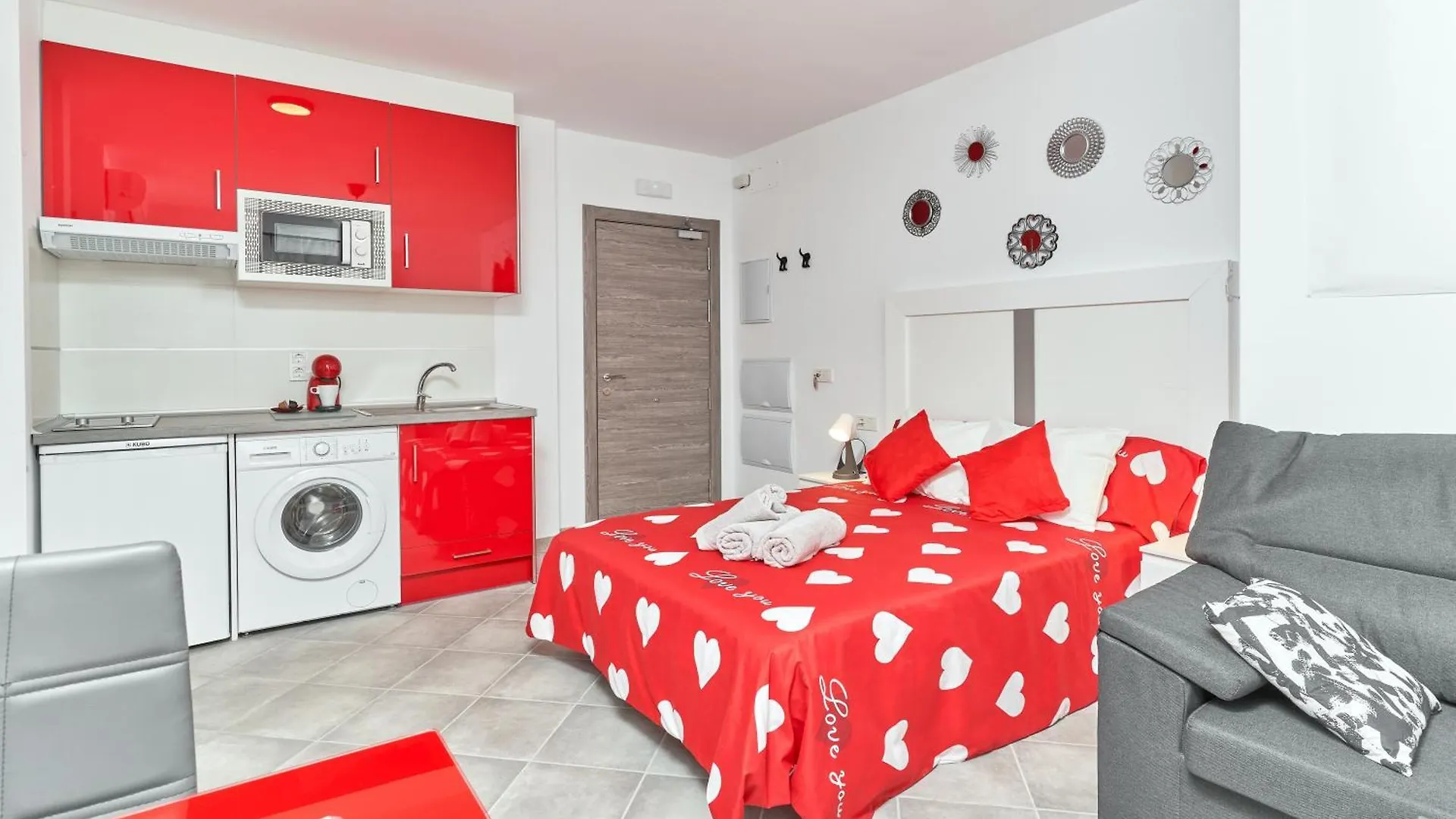 Nerja Boutique B1 Street Level Apartment