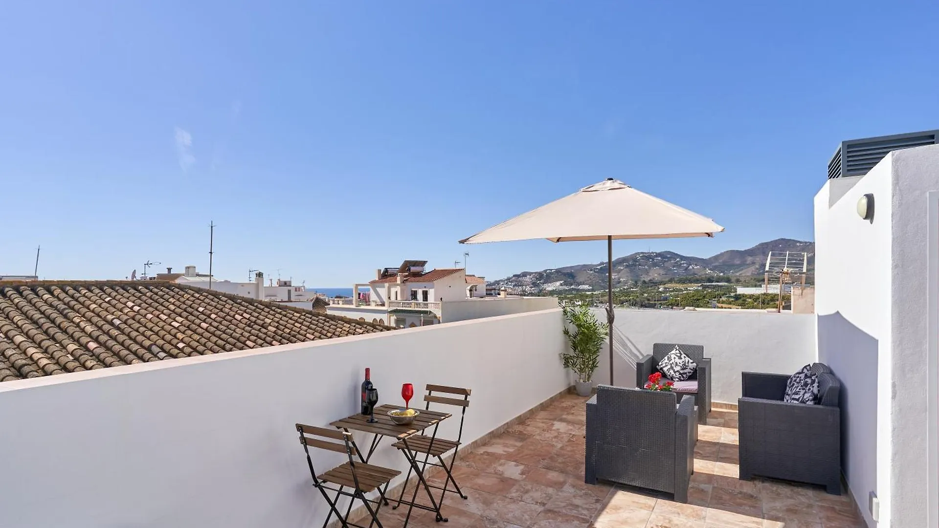 Nerja Boutique B1 Street Level Apartment